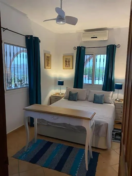 בית נופש 2 Bed 2 Bath Villa Near Sedella Heatable Saltwater Pool