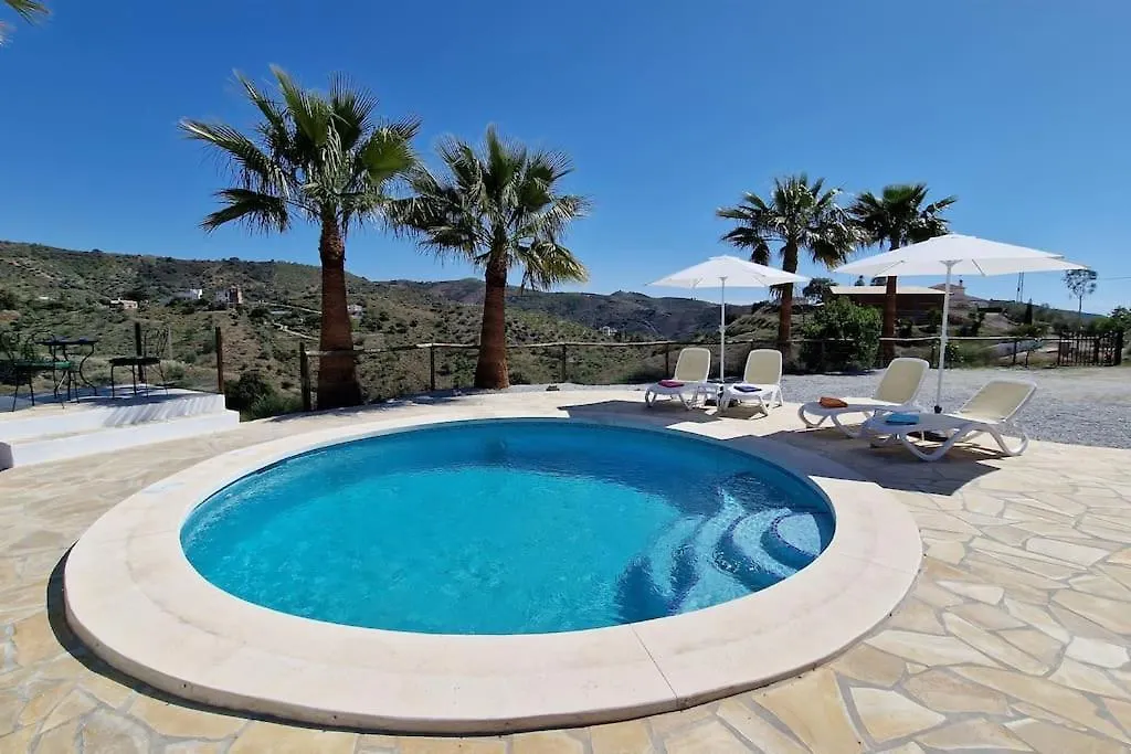2 Bed 2 Bath Villa Near Sedella Heatable Saltwater Pool 0*,